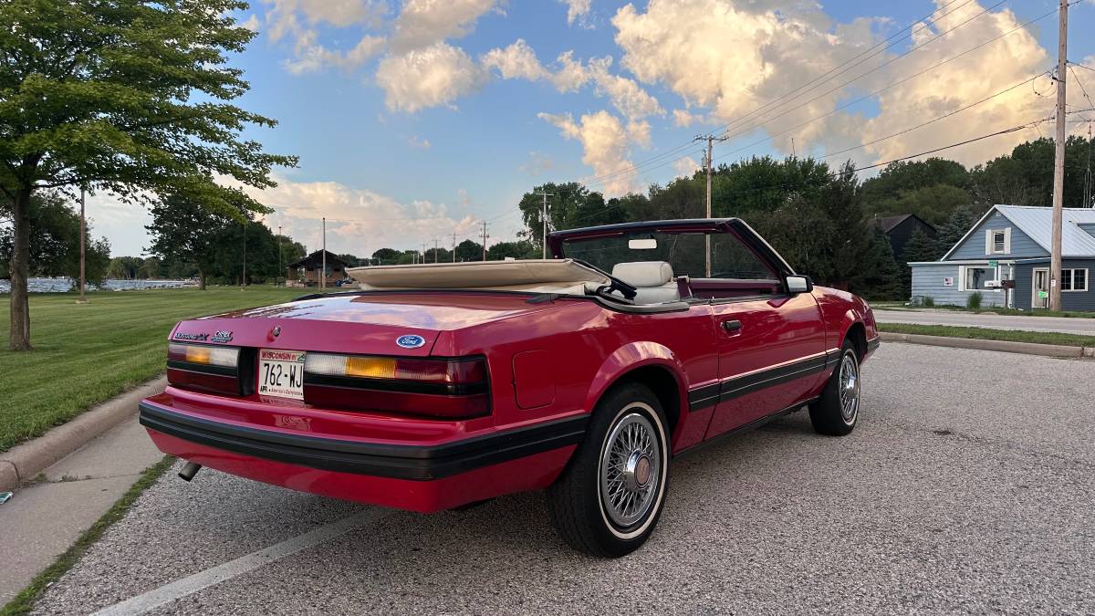 Ford-mustang-glx-1984-red-14
