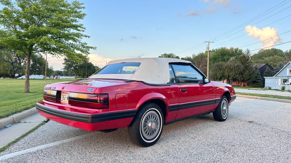 Ford-mustang-glx-1984-red-17