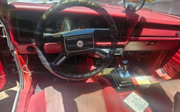 Ford-mustang-gt-1983-custom-13