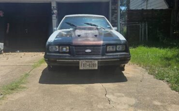 Ford-mustang-gt-1983-custom-3