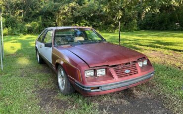 Ford-mustang-gt-1986