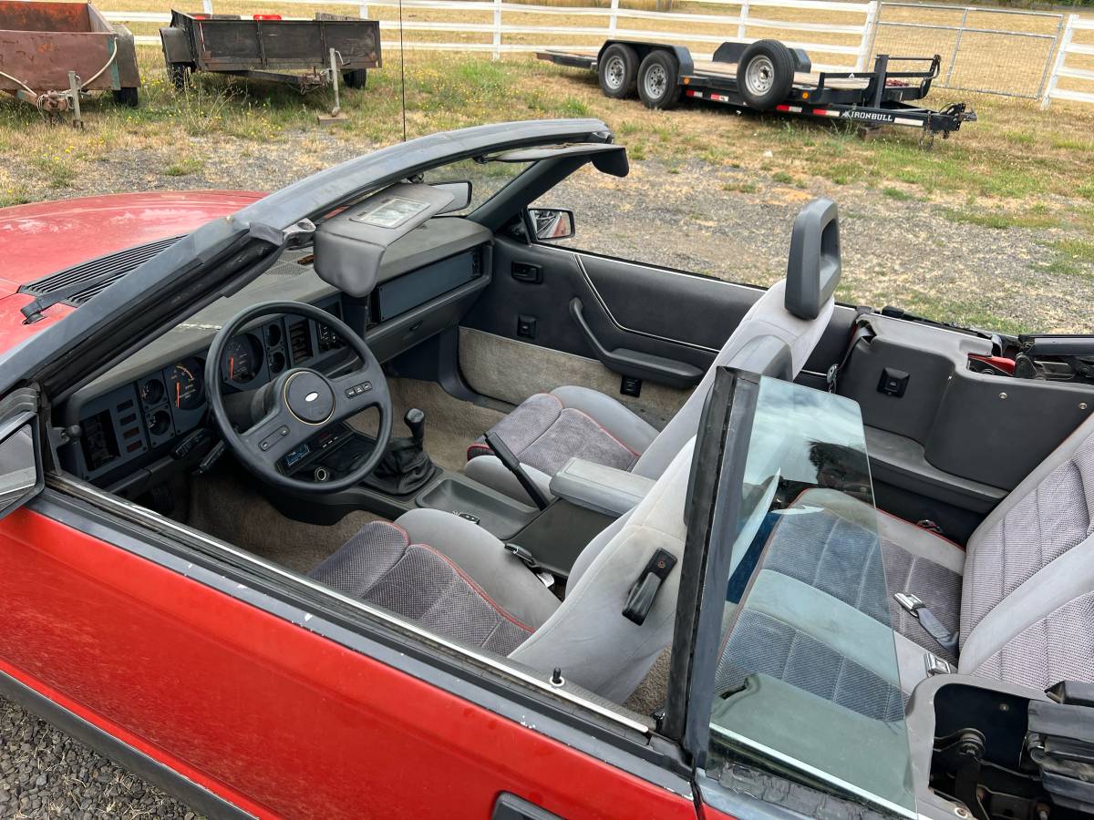 Ford-mustang-gt-1986-red-13