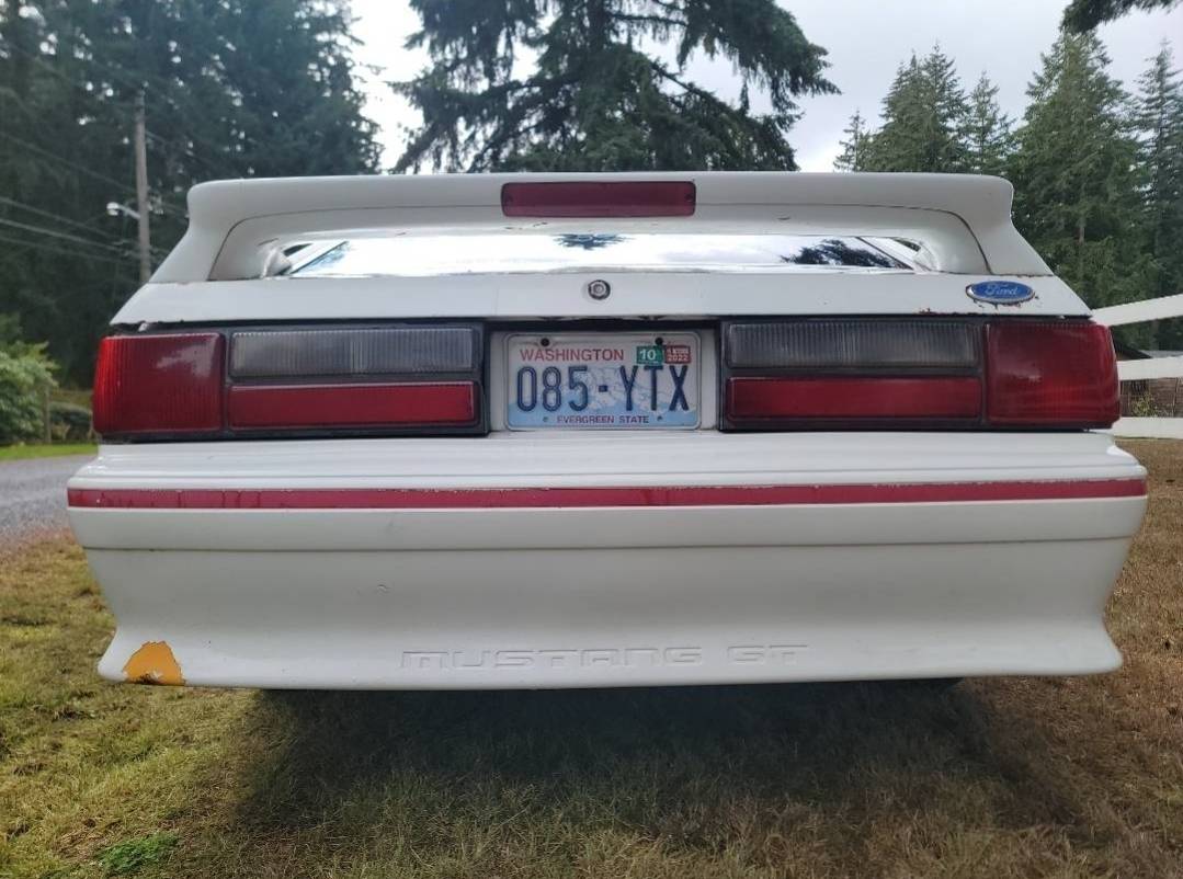 Ford-mustang-gt-1987-2