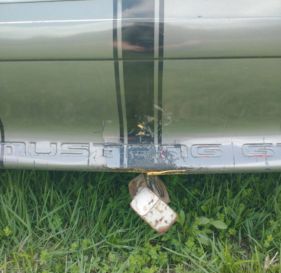 Ford-mustang-gt-1988-black-10