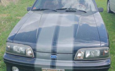 Ford-mustang-gt-1988-black