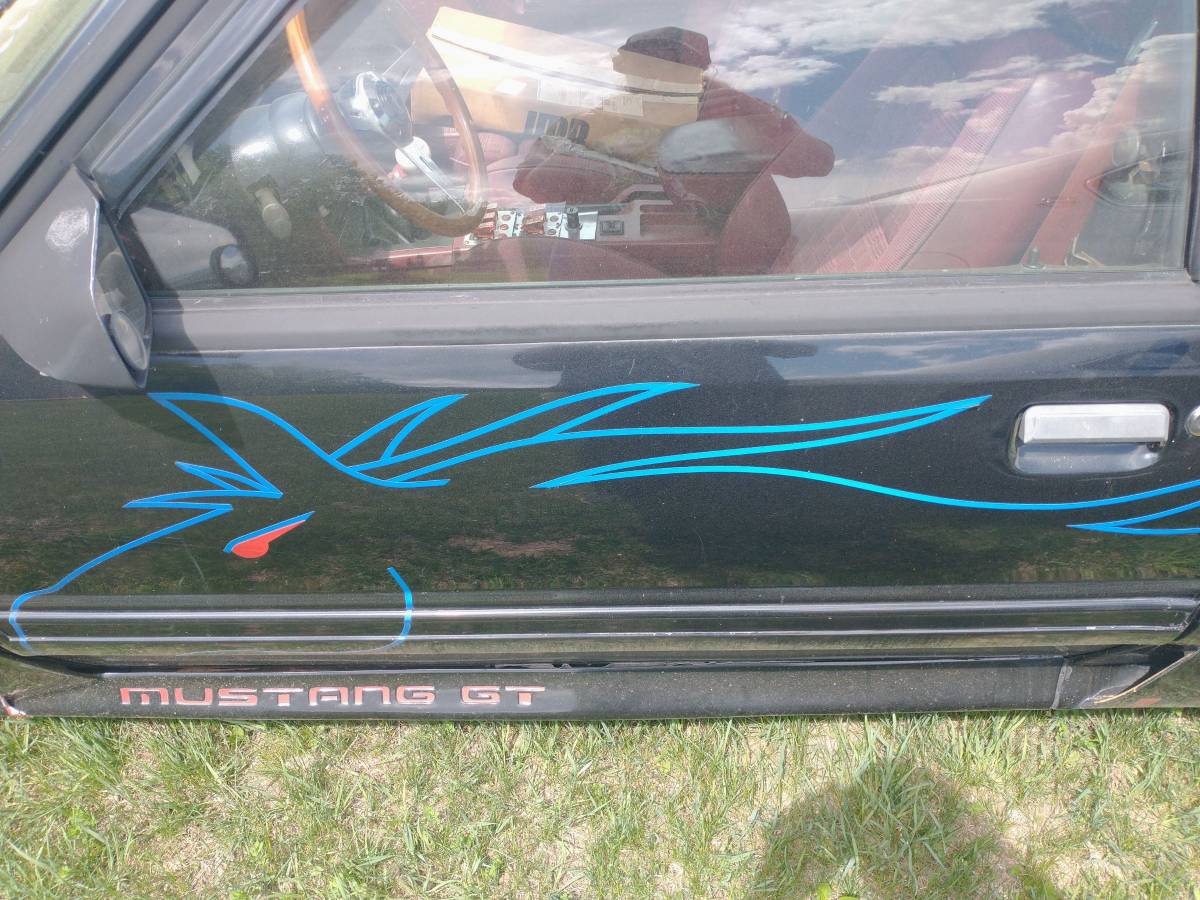 Ford-mustang-gt-1988-black-6