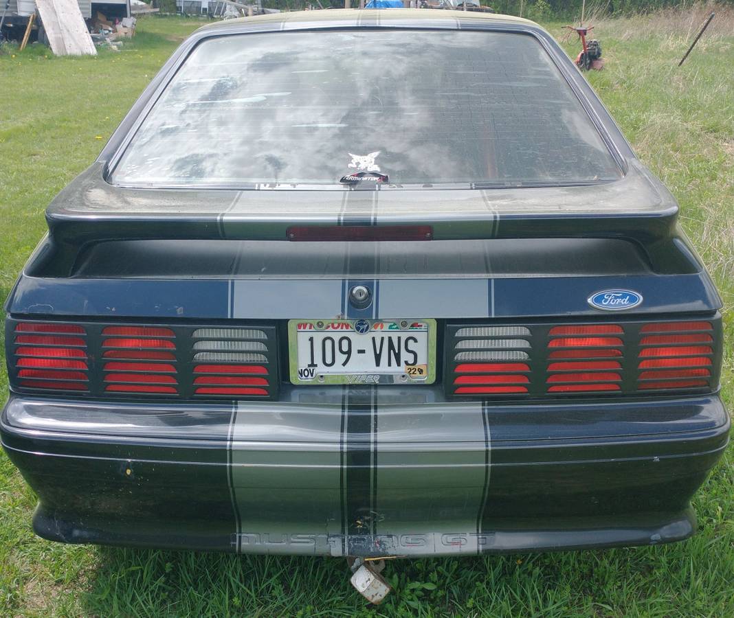 Ford-mustang-gt-1988-black-9