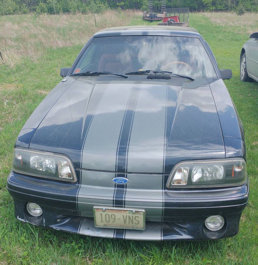 Ford-mustang-gt-1988-black