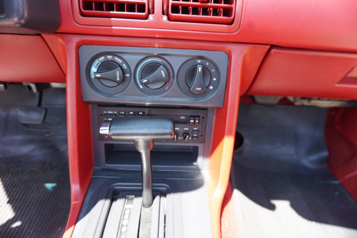 Ford-mustang-gt-1988-red-14