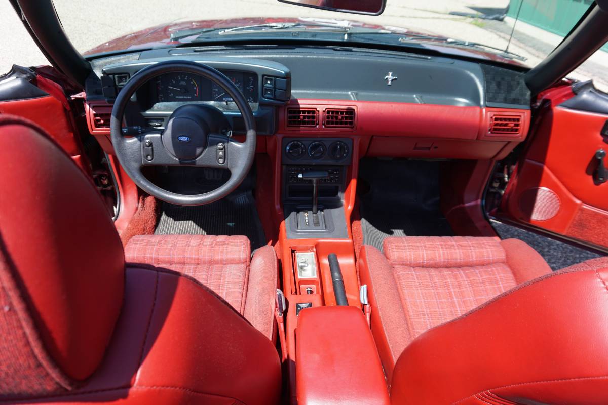 Ford-mustang-gt-1988-red-15
