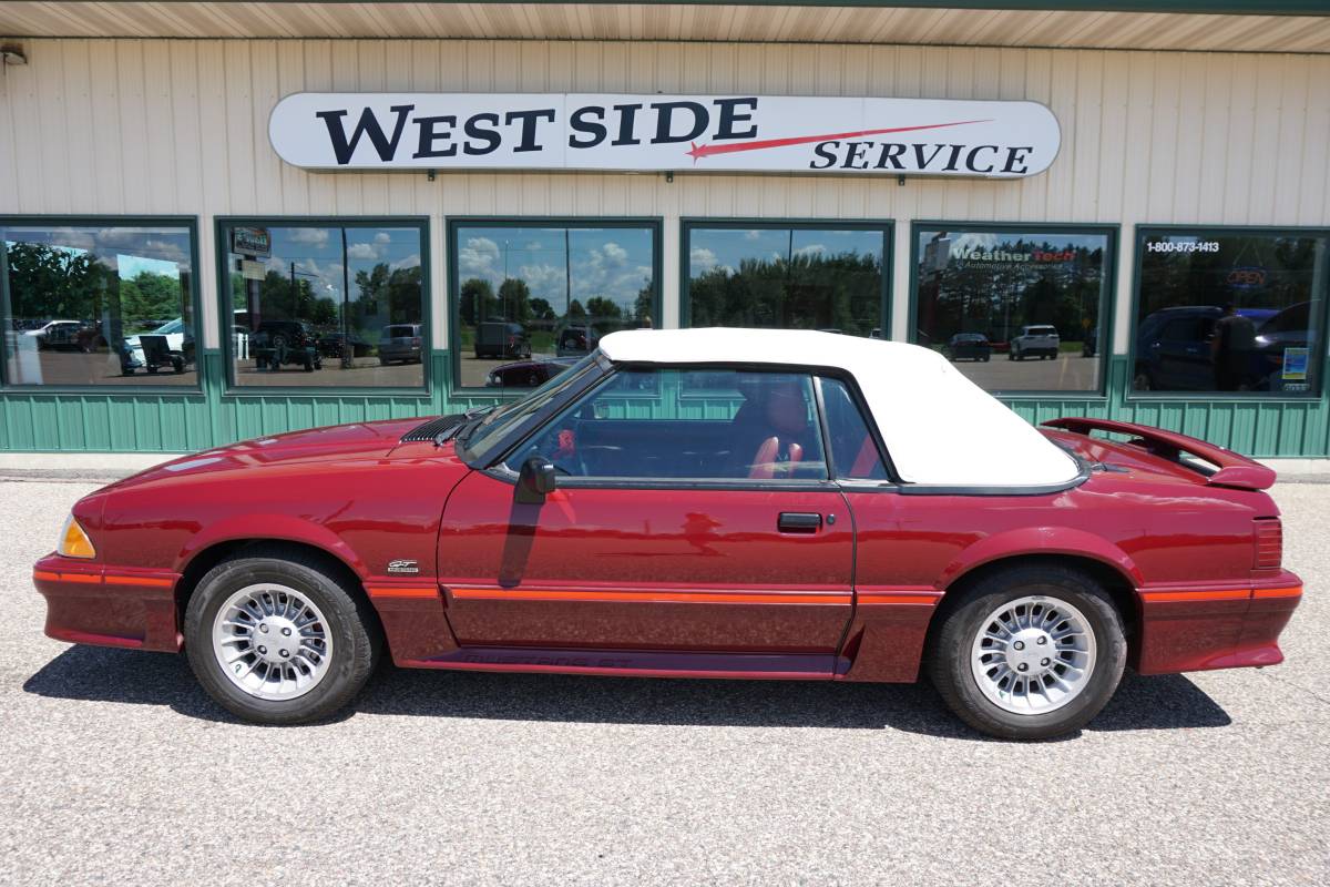 Ford-mustang-gt-1988-red-23