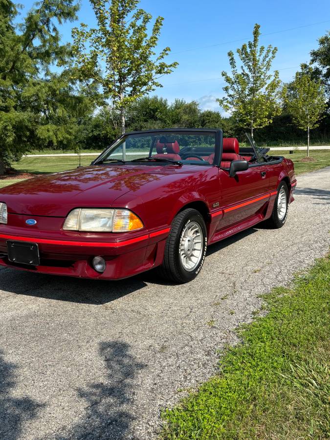 Ford-mustang-gt-1988-red