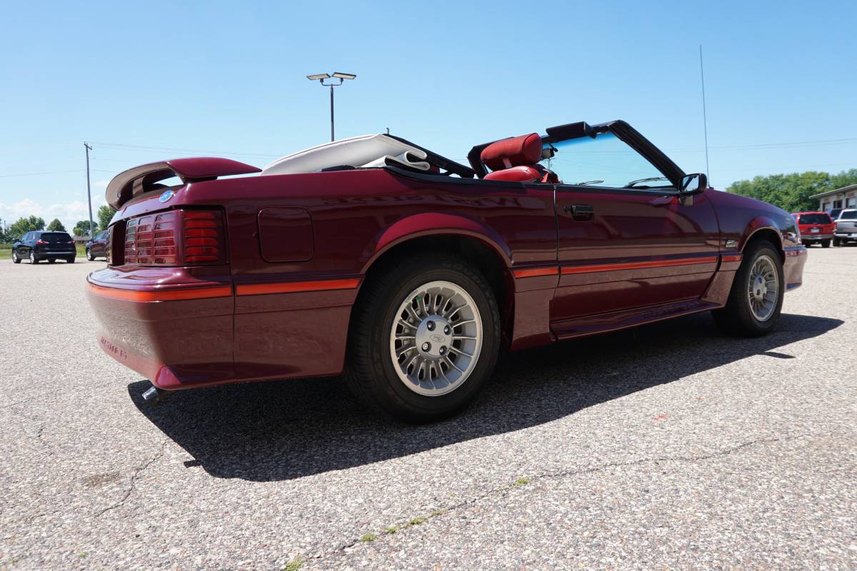 Ford-mustang-gt-1988-red-5