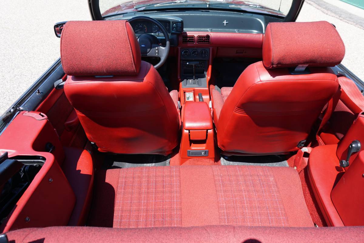 Ford-mustang-gt-1988-red-8