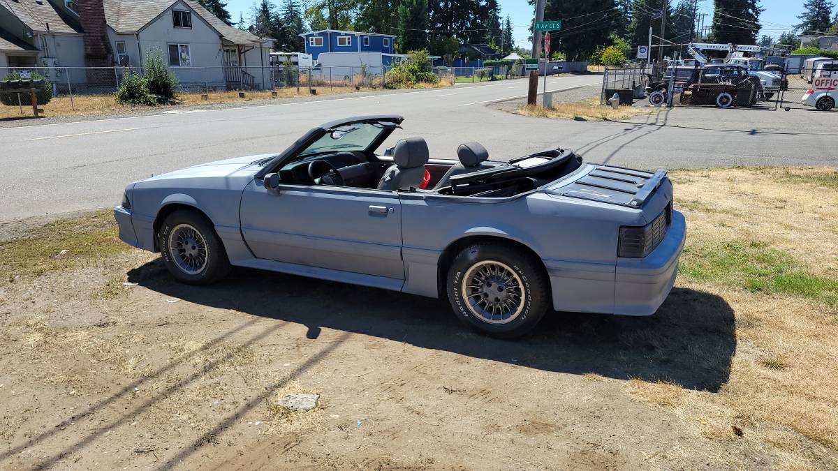 Ford-mustang-gt-1989-4