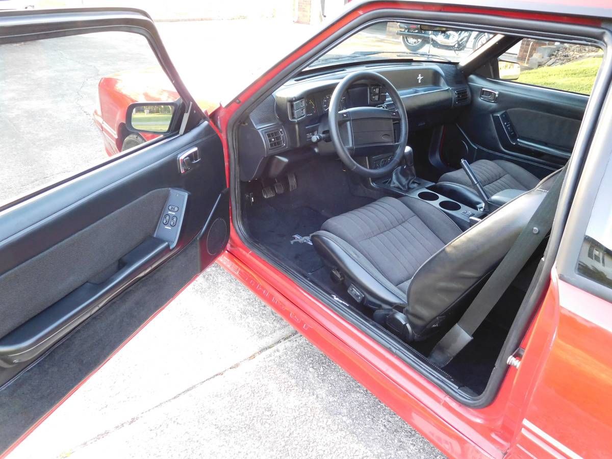 Ford-mustang-gt-1991-red-5