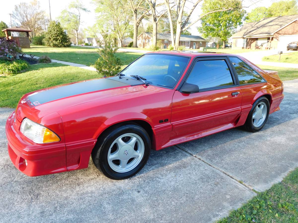 Ford-mustang-gt-1991-red