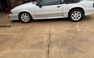 Ford-mustang-gt-1991-white-2