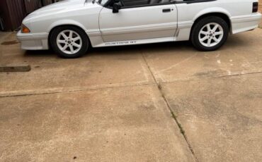 Ford-mustang-gt-1991-white