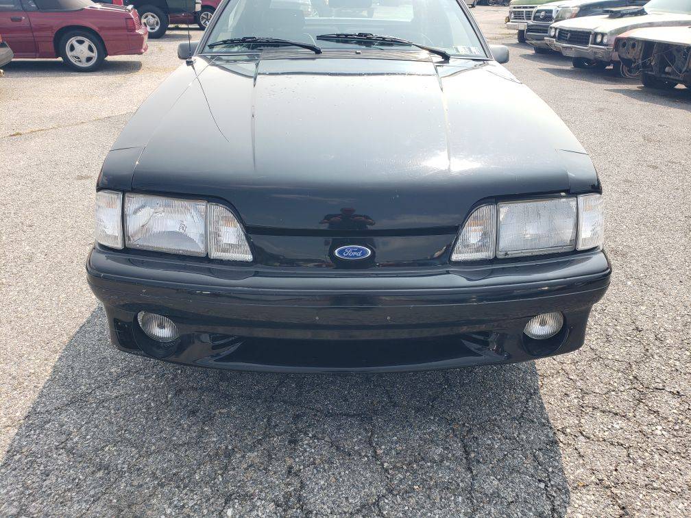 Ford-mustang-gt-1992-black-1