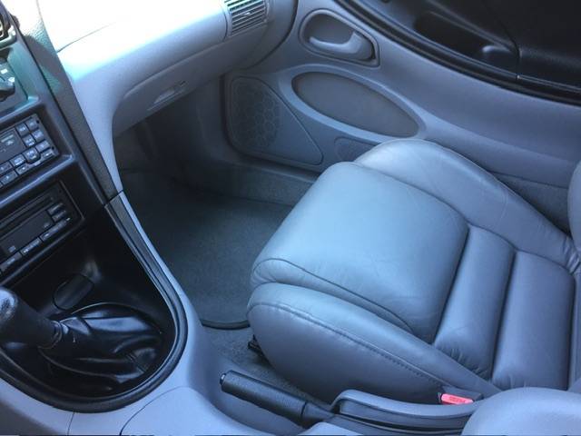 Ford-mustang-gt-1994-11
