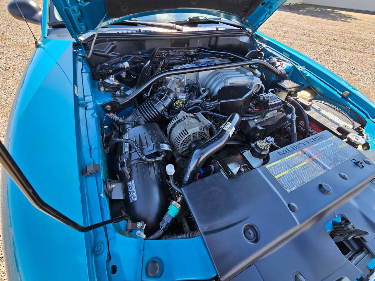 Ford-mustang-gt-1994-17