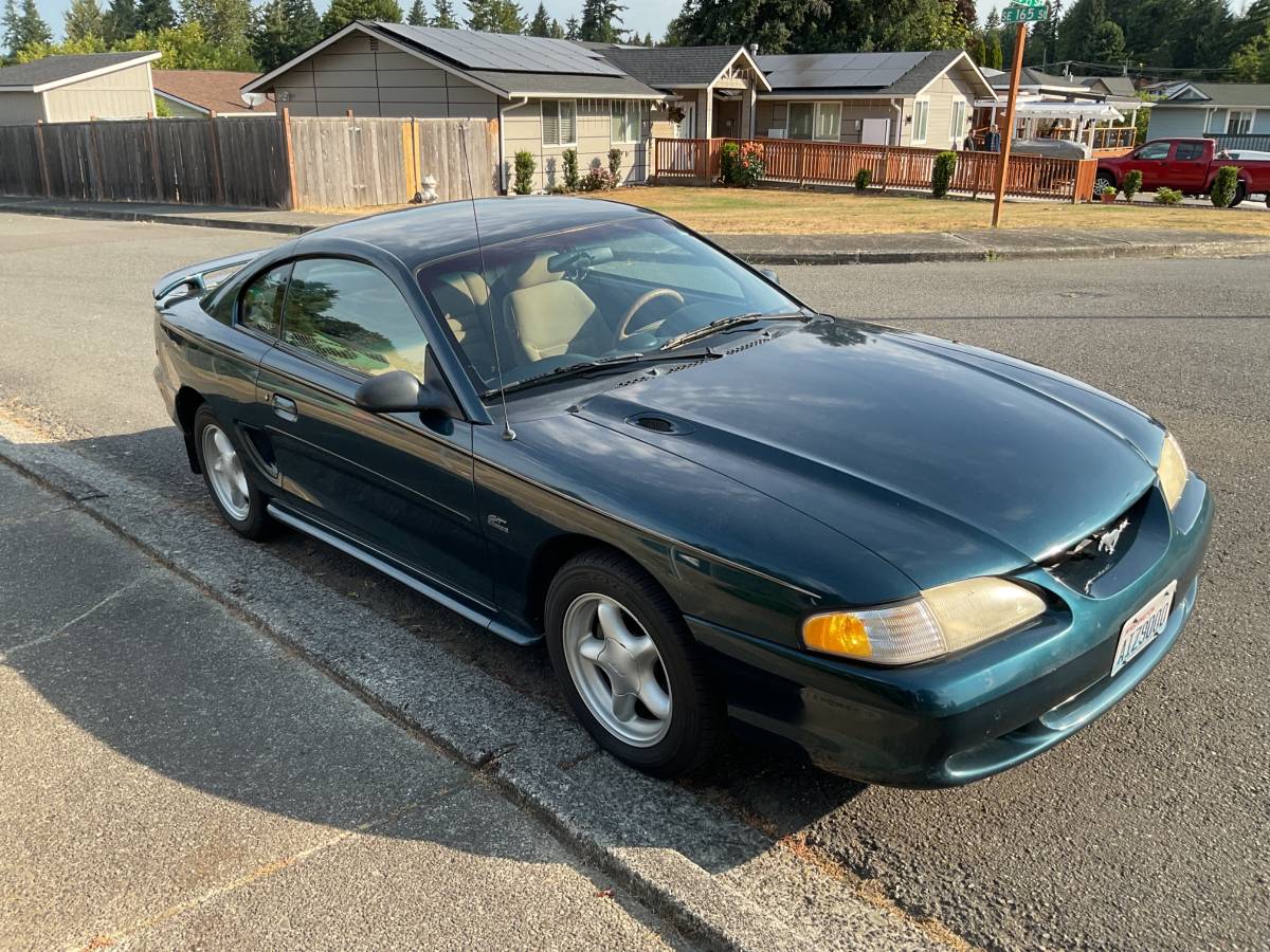 Ford-mustang-gt-1995-green-1