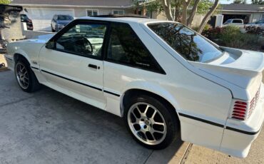 Ford-mustang-gt-5.0-1988-white-2