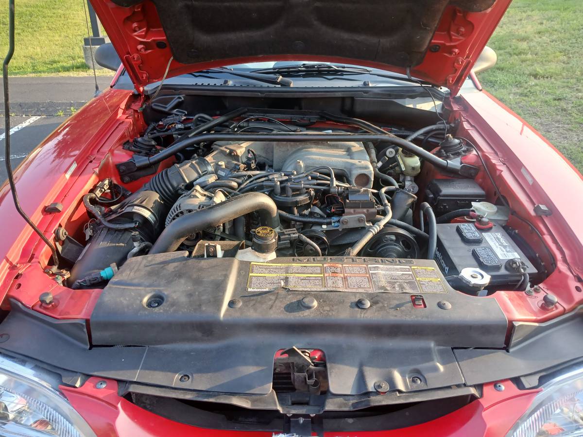 Ford-mustang-gt-5.0-convertible-1994-red-13