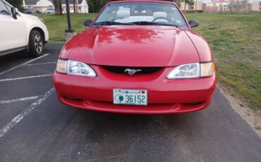 Ford-mustang-gt-5.0-convertible-1994-red