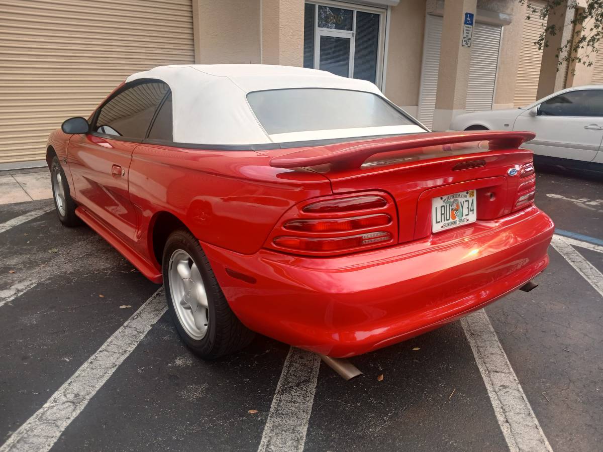 Ford-mustang-gt-5.0-convertible-1994-red-6