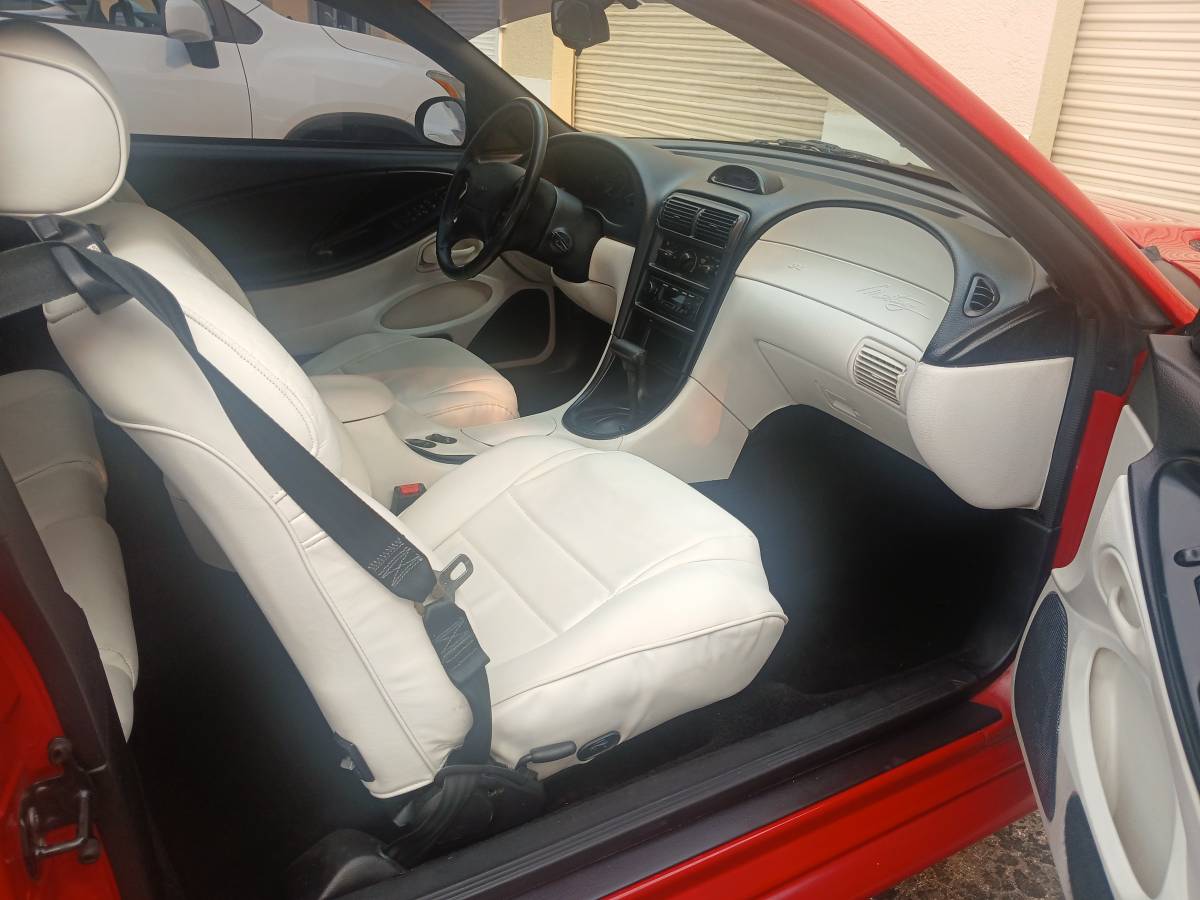 Ford-mustang-gt-5.0-convertible-1994-red-9