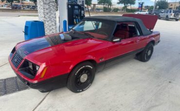 Ford-mustang-gt-convertible-1984-red-1