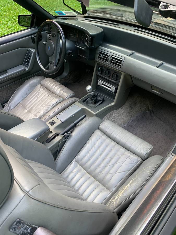 Ford-mustang-gt-convertible-1987-6