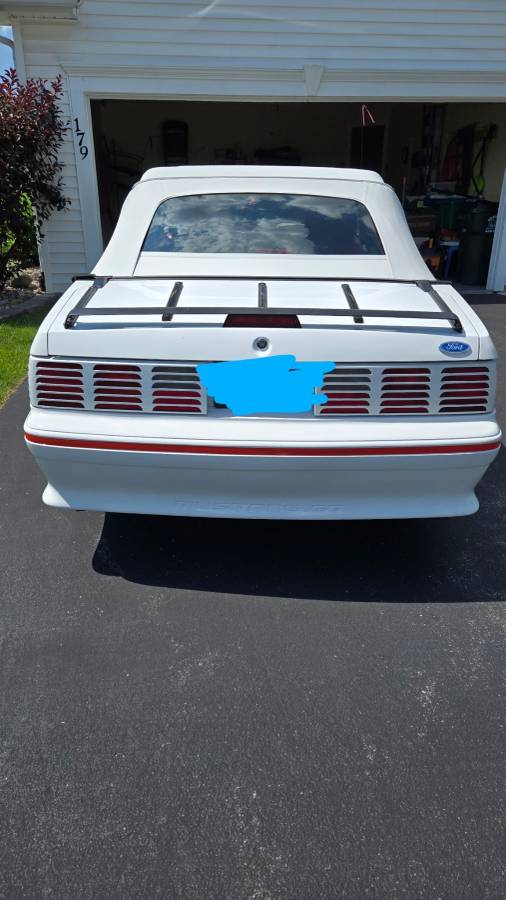 Ford-mustang-gt-convertible-1987-white-3