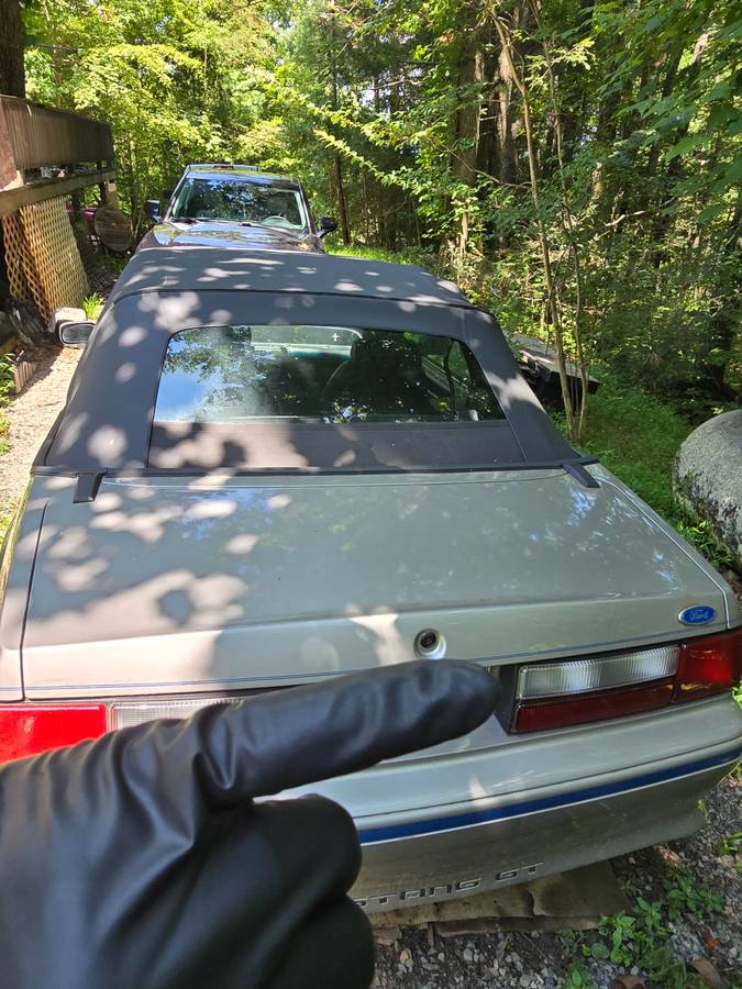Ford-mustang-gt-convertible-1990-silver-3