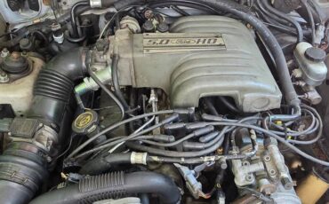 Ford-mustang-gt-convertible-1990-silver-6