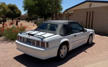 Ford-mustang-gt-convertible-1991-white-3