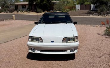 Ford-mustang-gt-convertible-1991-white