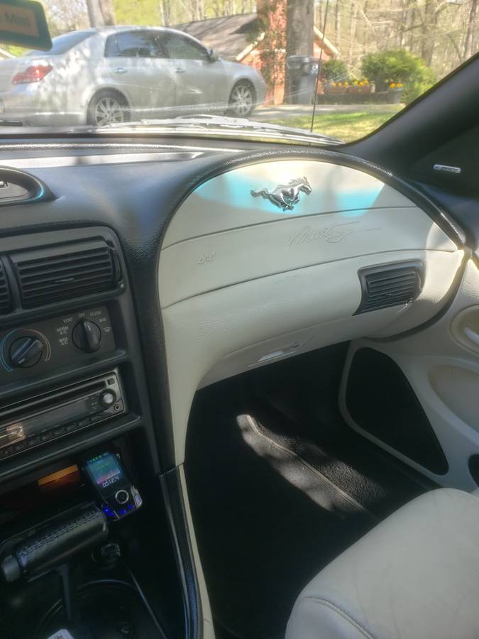 Ford-mustang-gt-convertible-1994-black-3