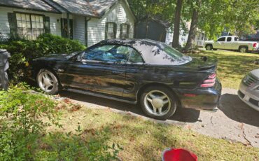 Ford-mustang-gt-convertible-1994-black