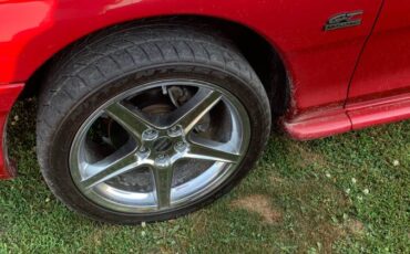 Ford-mustang-gt-convertible-1994-red-8