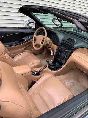 Ford-mustang-gt-convertible-1995-green-5