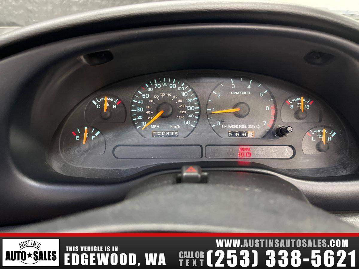 Ford-mustang-gt-gas-convertible-1995-white-17