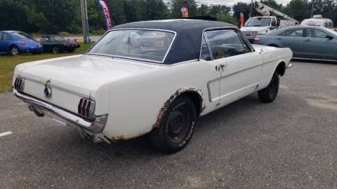 Ford-mustang-gt-premium-1964-white-16