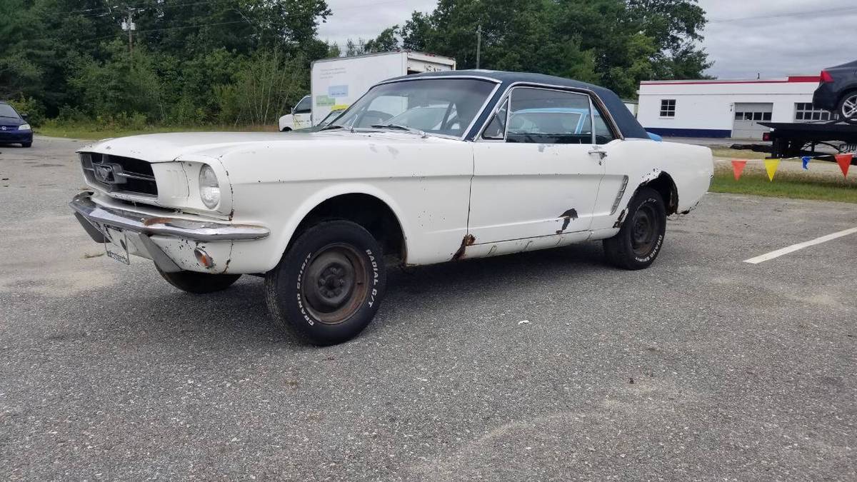 Ford-mustang-gt-premium-1964-white