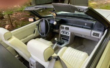 Ford-mustang-gt-premium-1992-white-3