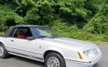Ford-mustang-gt350-1984-white-1
