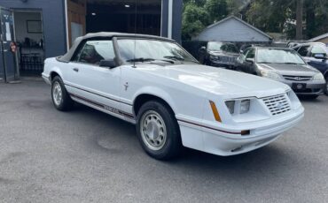 Ford-mustang-gt350-1984-white-10