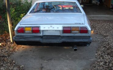 Ford-mustang-ii-1978-silver-15